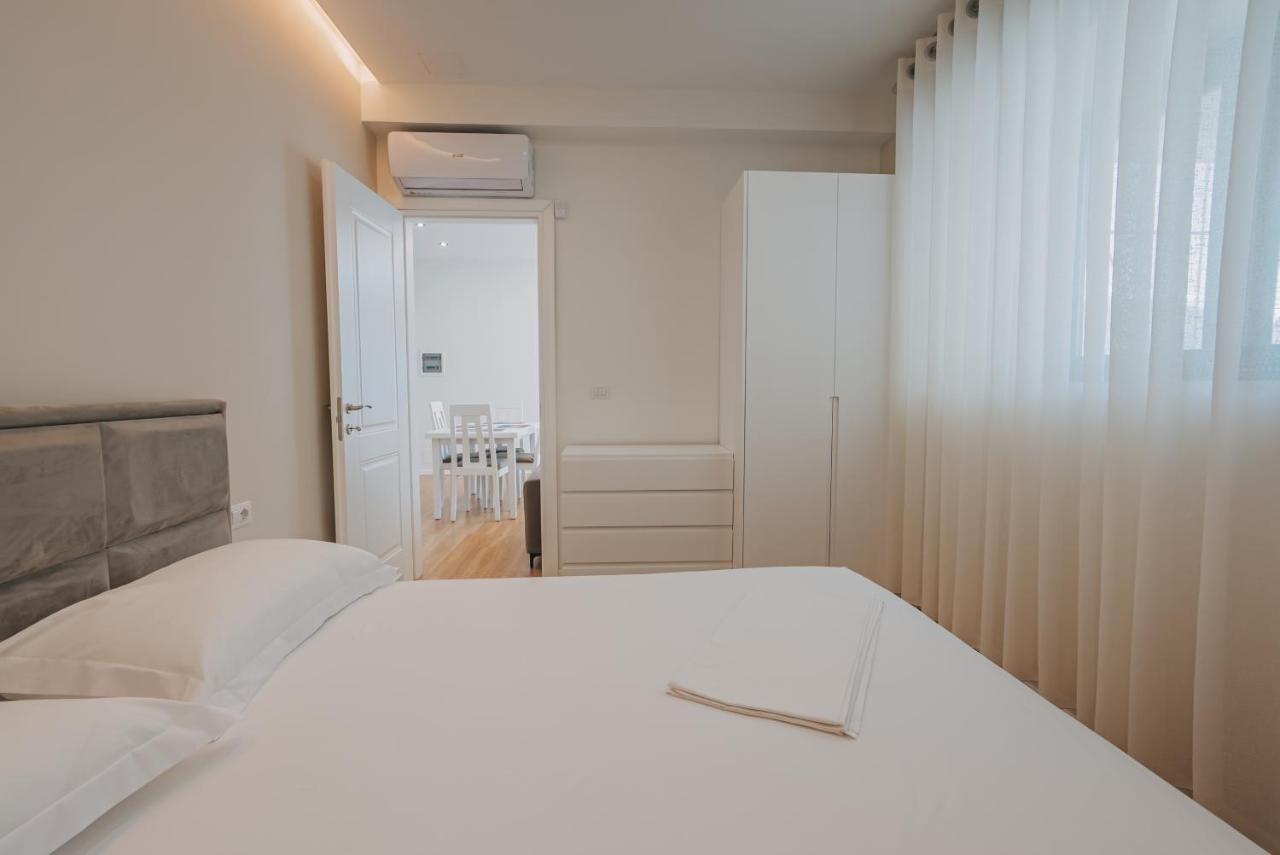 Jd Luxury Apartments Vlorë Esterno foto