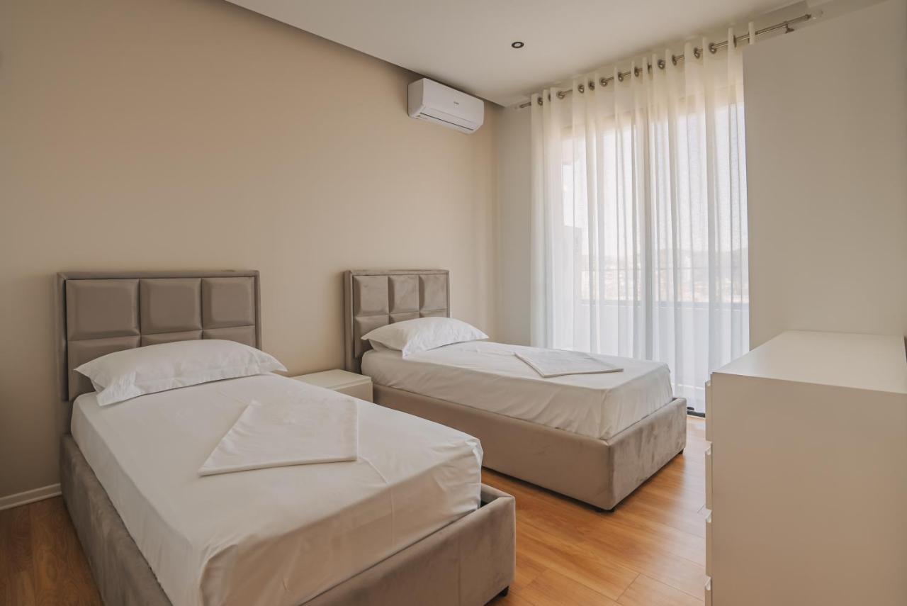 Jd Luxury Apartments Vlorë Esterno foto