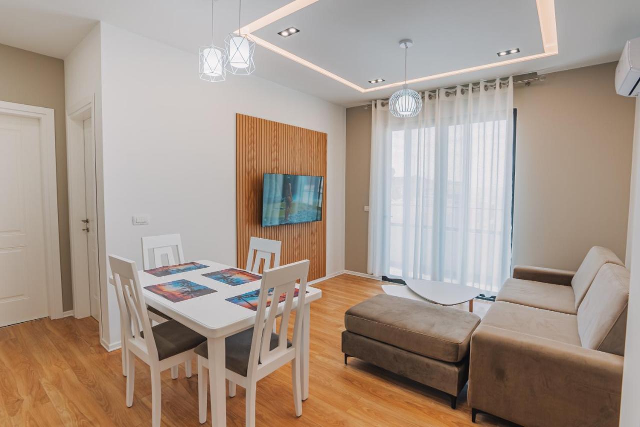 Jd Luxury Apartments Vlorë Esterno foto