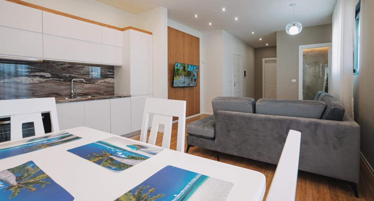 Jd Luxury Apartments Vlorë Esterno foto