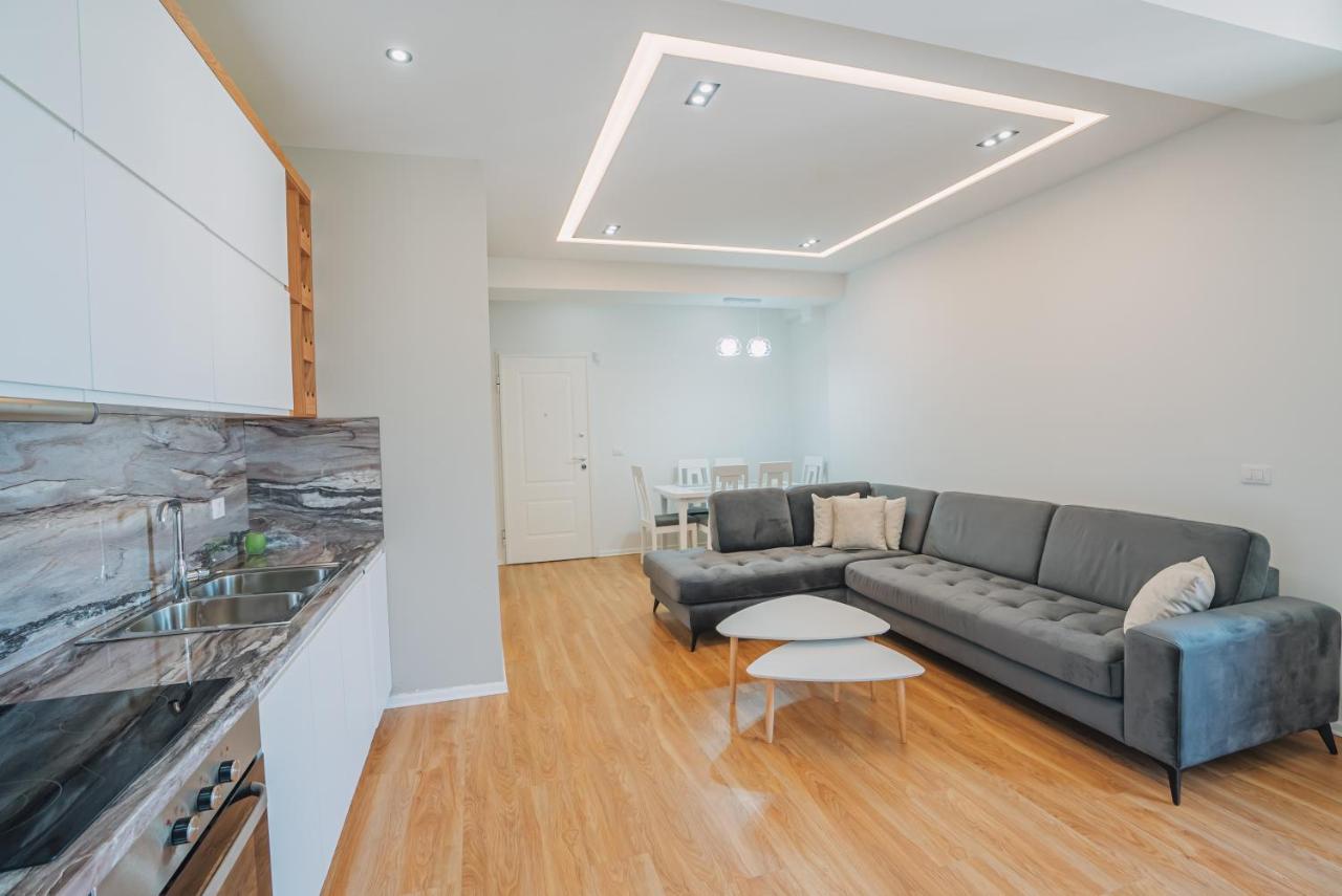 Jd Luxury Apartments Vlorë Esterno foto